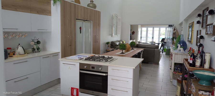 3 Bedroom Property for Sale in Marina Martinique Eastern Cape